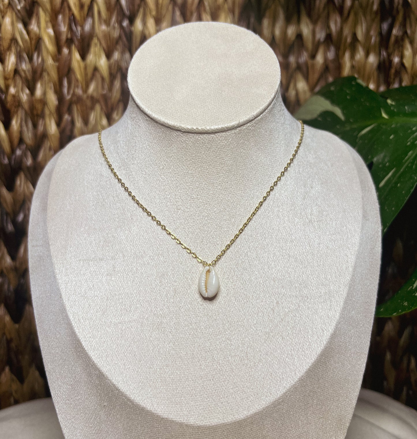 Beachcomber Necklace - Gold