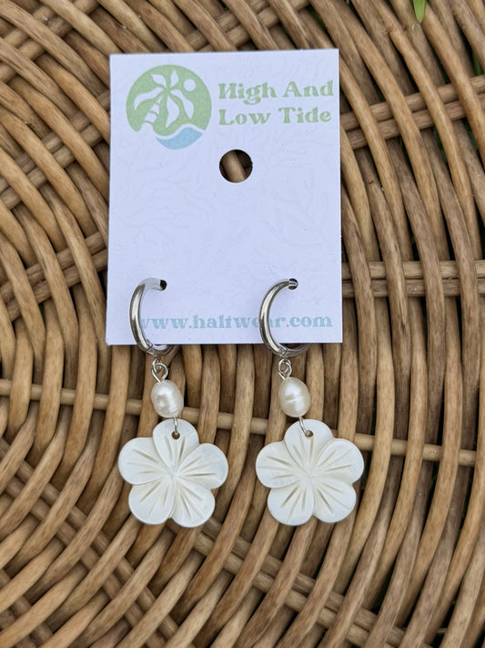 Floral Drift Earrings - Silver