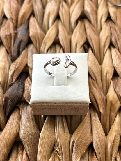 Whale Tail Ring - Silver
